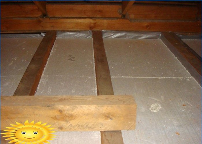 ポリスチレンによる木製の床の断熱